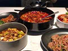 -本来精品川菜(嘉里中心店)