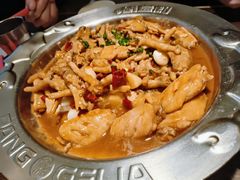 -胖哥俩肉蟹煲(华贸店)