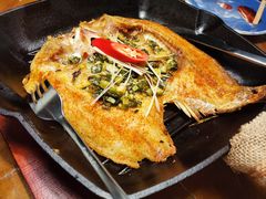 香茅草烤罗非鱼-雀舞云南菜(天津天河城购物中心店)