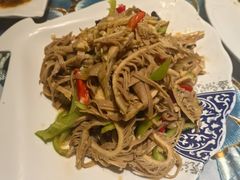 特色毛肚-裕合顺清真餐厅·回民老菜·大连海鲜(西安路店)