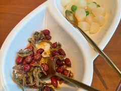 -品海楼·大连海胆锅贴馆(东港店)