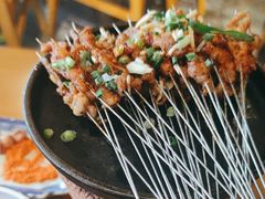 -包整·丝娃娃(一览甲秀楼风景店)