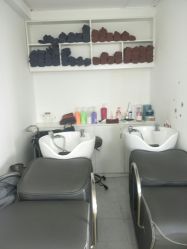 -E.L.K造型momopark店