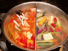 -湊湊火锅·茶憩(新中关购物中心店)