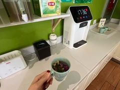 -乐融婴幼儿成长中心(四季青校区)