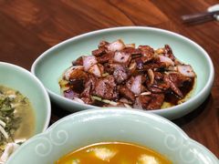 京葱爆猪肝-虎哥私房菜(馒头山店)