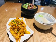 -皇城坝小吃(科华成都王府井购物中心店)