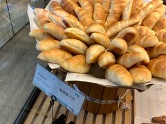 海盐面包-Dough&Joe团憩(瑞虹天地月亮湾店)