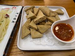 -鲁小三·大骨自助(金山总店)