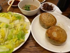 -清真吴记门钉肉饼·喜多利
