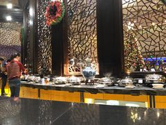 自助取餐区-上海齐鲁万怡大酒店·辣椒屋咖啡厅