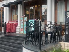 -秘密旅行Bonjour(黑金冠 江南西店)