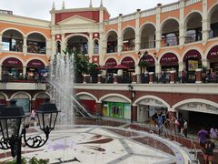 -佛罗伦萨小镇广佛名品奥特莱斯(疏港路店)