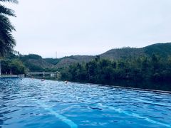 -水底山庄园温泉