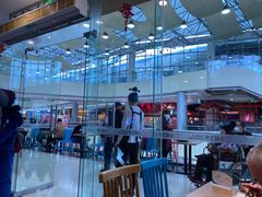 用餐区-小杨生煎(金山百联购物中心3楼店)