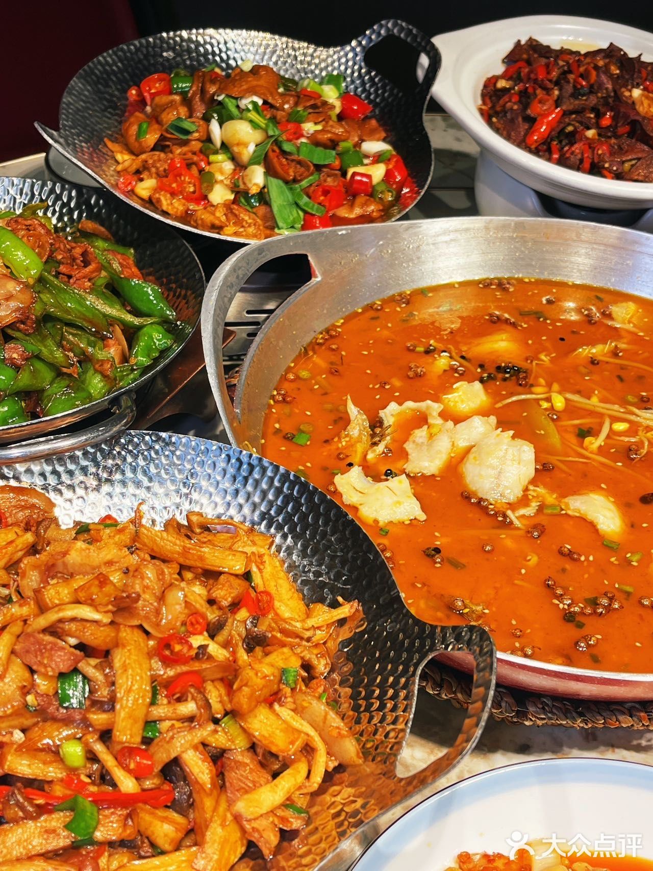 吃湘菜的快乐谁懂呀！一整个大满足！