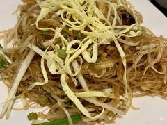 泡菜牛肉炒粉丝-鹿港小镇(金虹桥国际中心店)