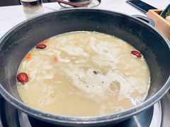 -汤宴·参须肚包鸡(南京路店)