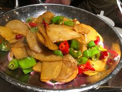 -小凤庭·地道湖北菜武昌鱼·藕汤(38年黄鹤楼店)