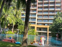 -三亚湾海居铂尔曼度假酒店