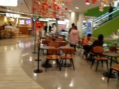 -星巴克(西藏路店)