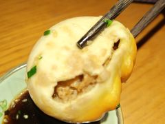 -鑫震源·苏式大虾生煎(山塘街店)