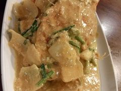 -Dang restaurant (patong phuket)