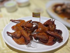 招牌烤乳鸽-石岐佬中山菜馆(张溪店)