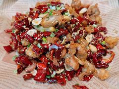 会上瘾的辣子鸡-椒爱水煮鱼川菜(月星环球港店)