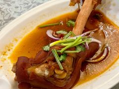 -汗腾格里·风味餐厅(新疆驻京办店)