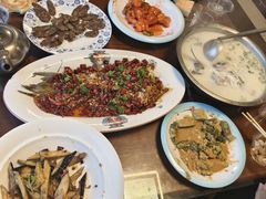 -雪湖煜辰鱼头老店(雪野湖店)