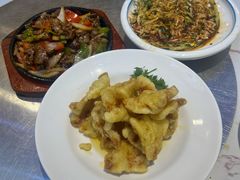 -雪乡人家东北菜·铁锅炖一切(高斯路店)