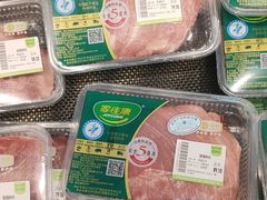 -中百仓储超市有限公司(越秀星汇维港店)