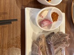 手抓羊肉半斤-贯贯吉·清真餐厅(浙江中路店)