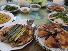 -岩保农家乐