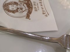 -丽莎沙拉轻食餐厅(国贸店)