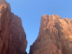 -天山神秘大峡谷