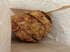核桃芝士麦法包-PAPER STONE BAKERY(天环店)