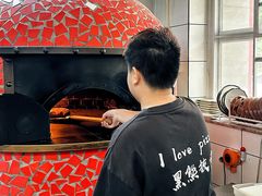 -黑熊披萨orso pizza