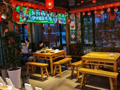 -头上红煨盐鸡·非遗院子餐厅