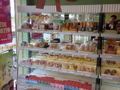 -绿姿鲜奶烘焙(新城花园店)