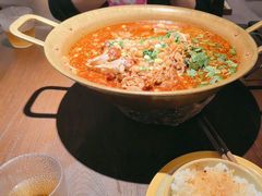 -张翻越·川渝冒菜·武汉黑鸭煲(城北万象城店)