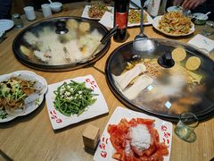 -屯老二农家铁锅炖·行业领军者(梅江店)