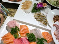 -青瓦餐厅·生鱼片·韩园烤肉(西塔店)