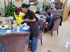 -醉美云南·云南菜主题餐厅(昆明站北京路双龙商场店)