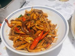 酸萝卜炒肚丝-壹盏灯(蚂蚁工房店)
