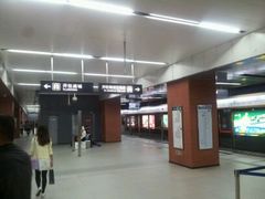 -白石桥南(地铁站)