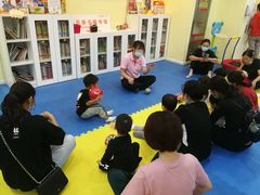 -KidsHome毅英宝贝家早教托育中心
