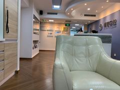 -精德口腔·种植修复·儿牙中心(财富中心店)