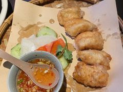 越式香炸墨鱼卷-大头虾越式风味餐厅(光明广场店)